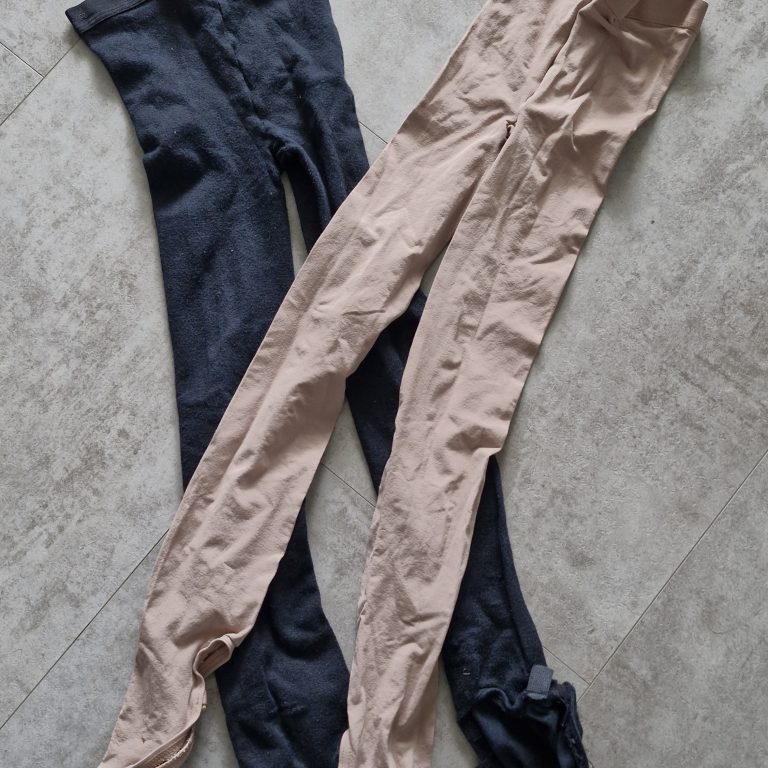 2 Strumpfhosen